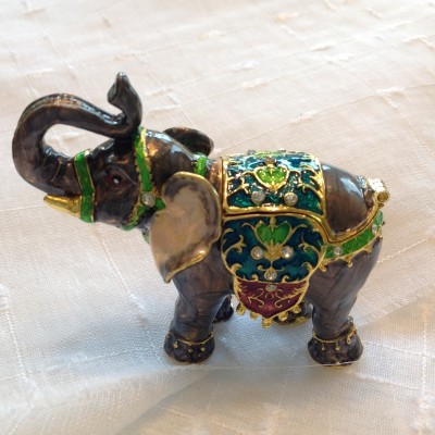 Licky Elephant Licky Elephant